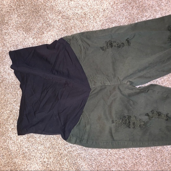 Fashion Nova Maternity jeans size 11 - Picture 3 of 6